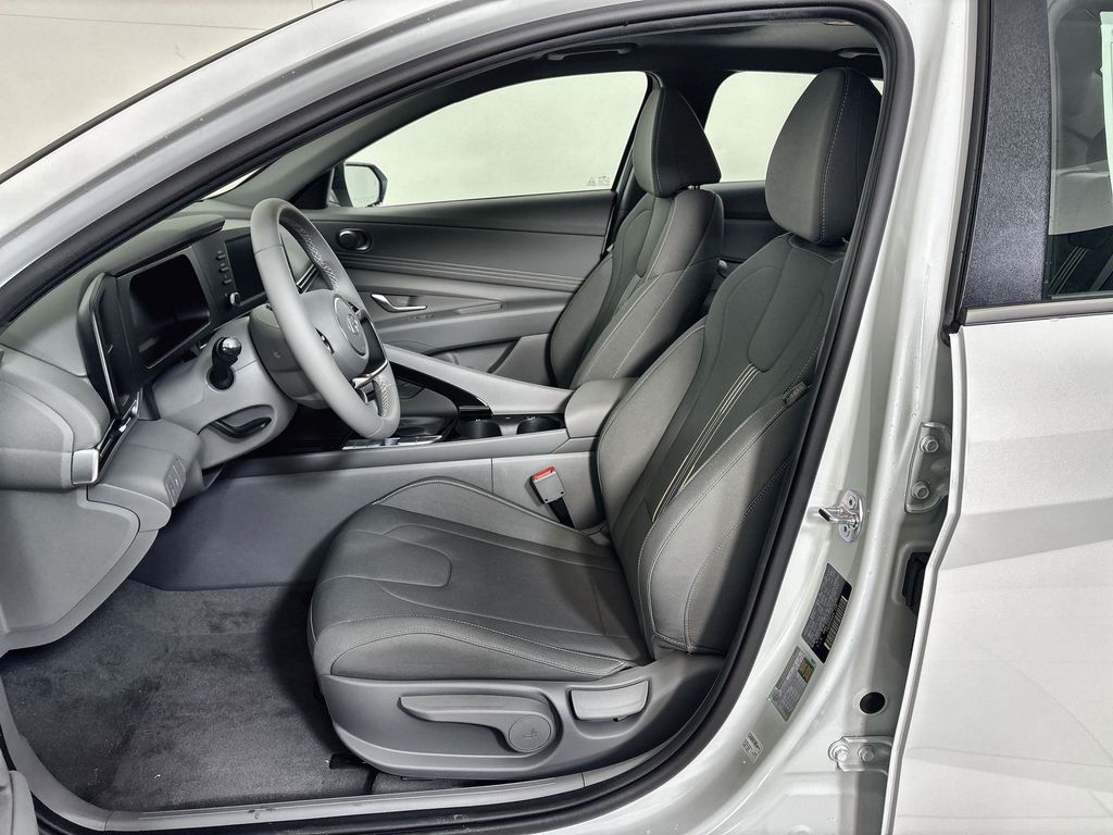 Thumbnail: 2026 Hyundai Elantra - 8
