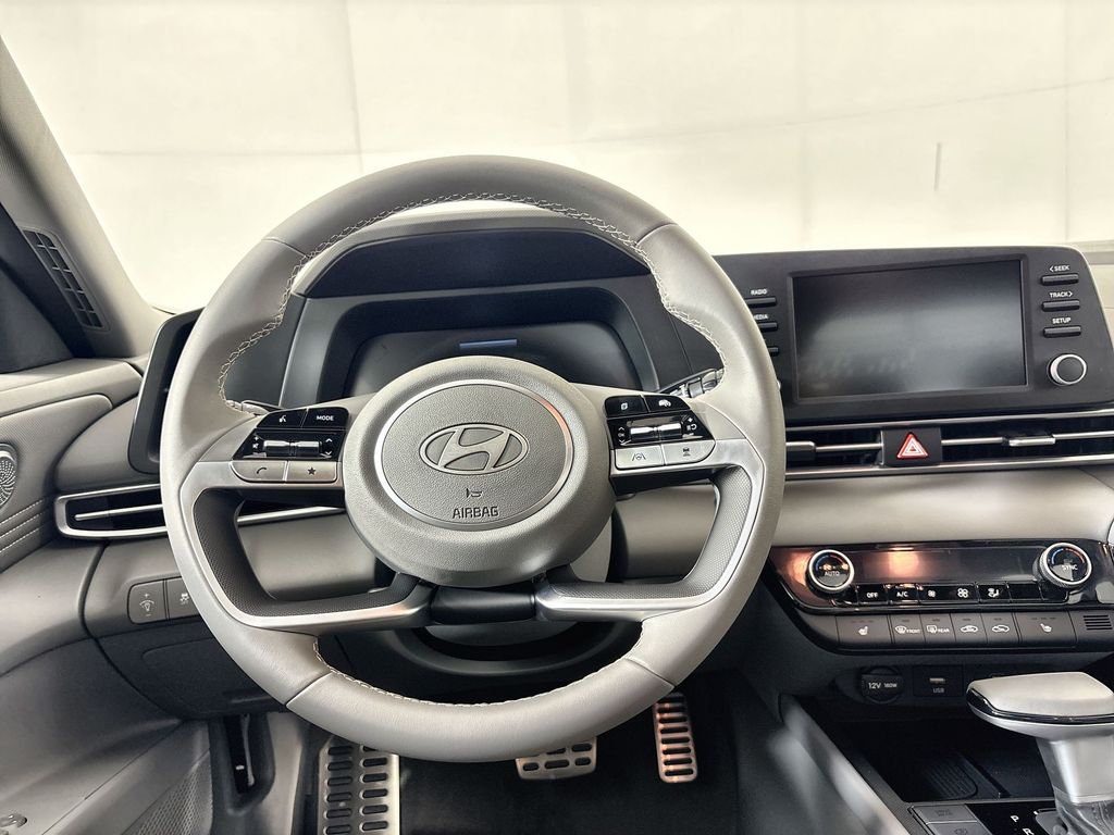 Thumbnail: 2026 Hyundai Elantra - 2