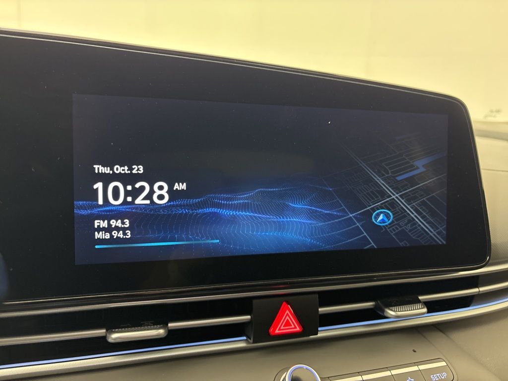 Thumbnail: 2025 Hyundai Elantra - 27