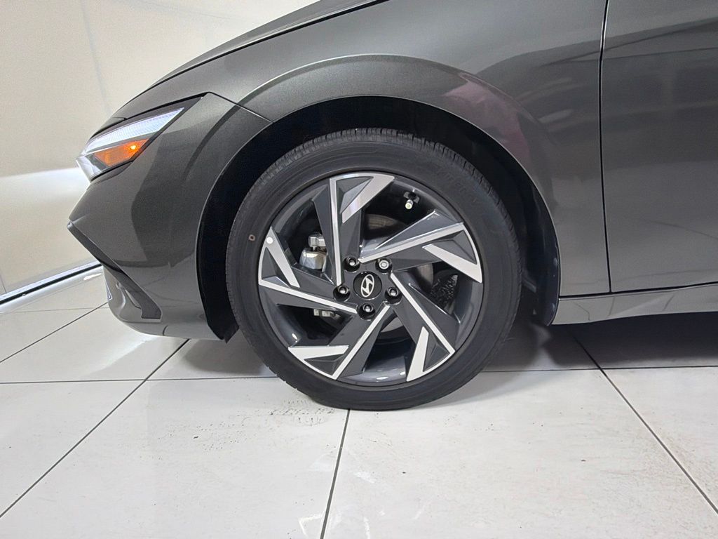 Thumbnail: 2025 Hyundai Elantra - 7