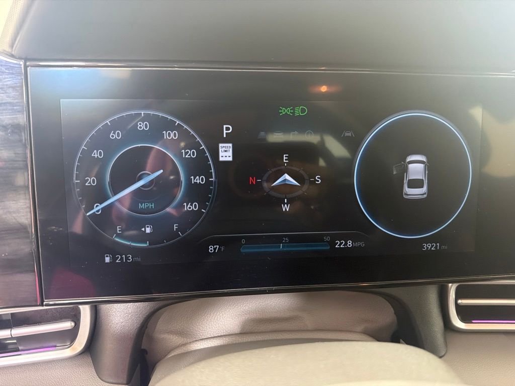 Thumbnail: 2025 Hyundai Elantra - 15