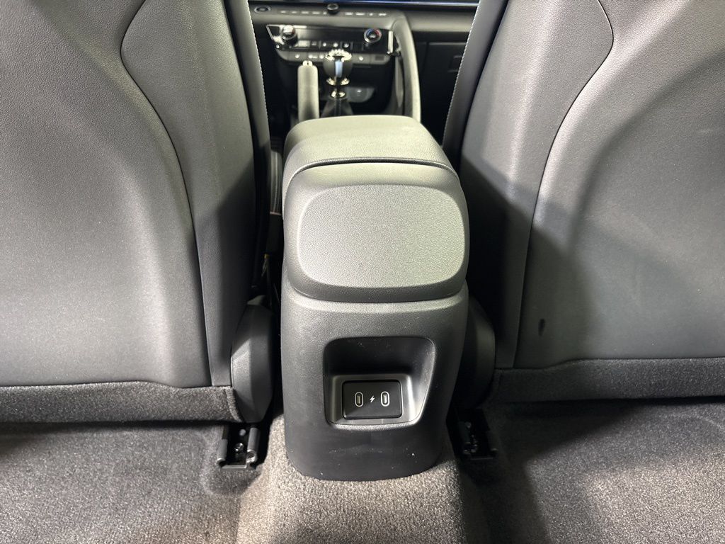 Thumbnail: 2026 Hyundai Elantra - 30