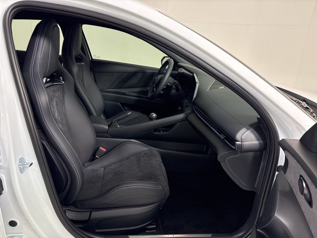 Thumbnail: 2026 Hyundai Elantra - 9