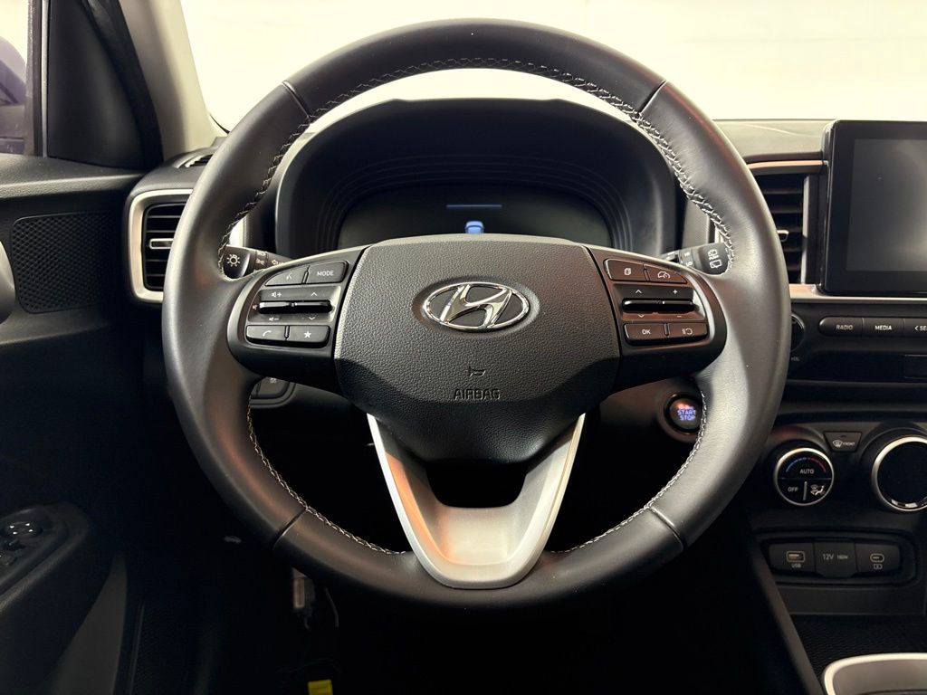 Thumbnail: 2024 Hyundai Venue - 13