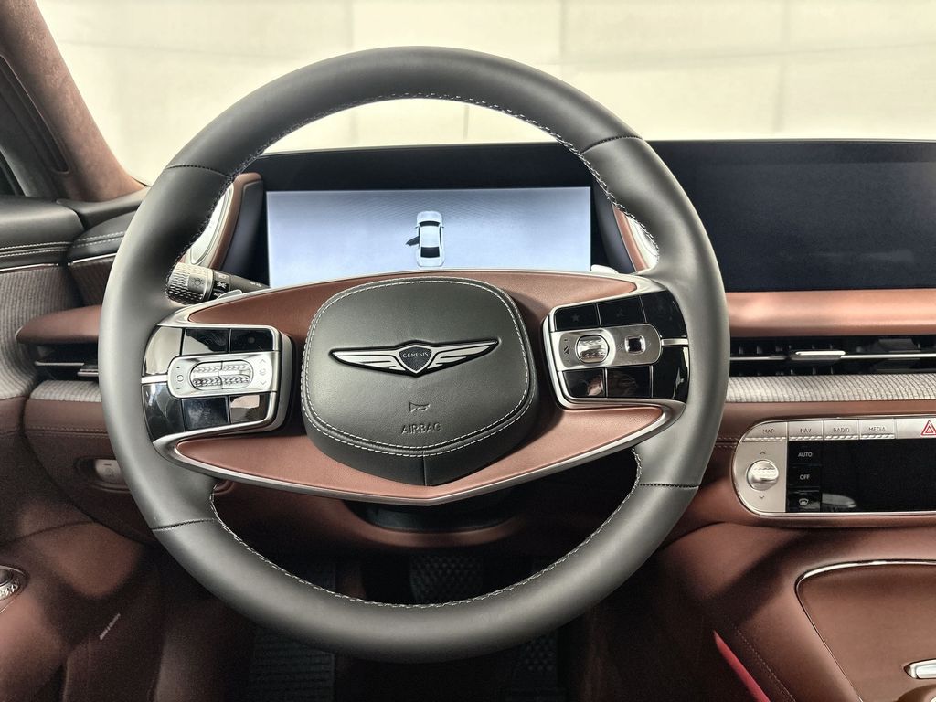 Thumbnail: 2026 Genesis G90 - 2