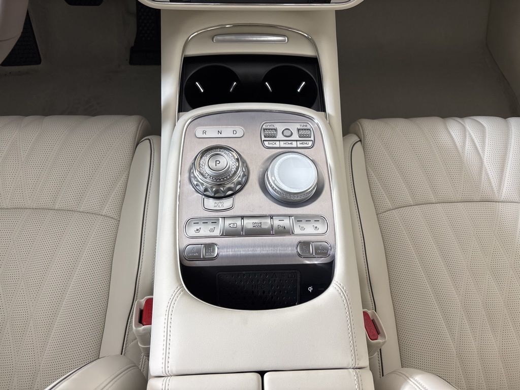 Thumbnail: 2026 Genesis G90 - 15