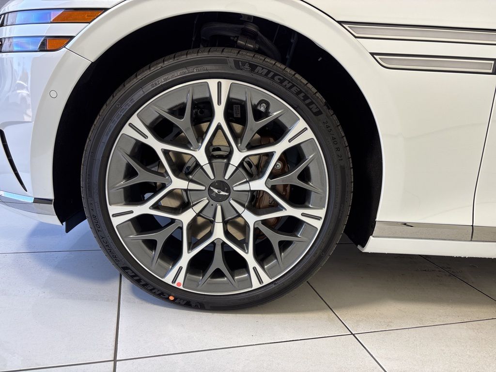 Thumbnail: 2026 Genesis G90 - 7