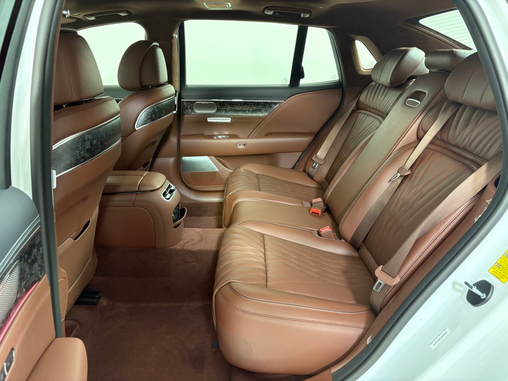 Thumbnail: 2026 Genesis G90 - 27