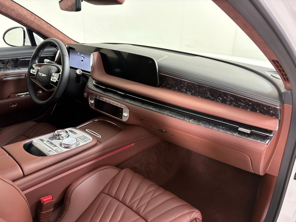 Thumbnail: 2026 Genesis G90 - 2
