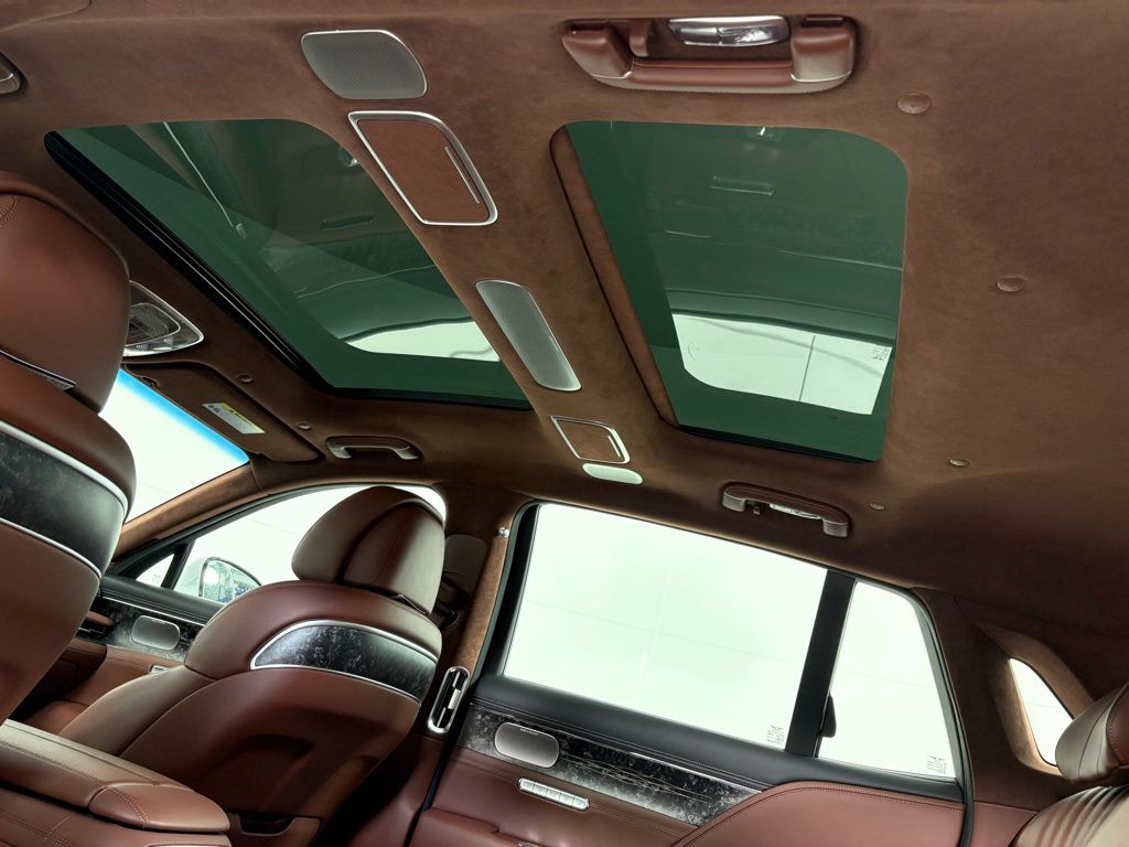 Thumbnail: 2026 Genesis G90 - 26