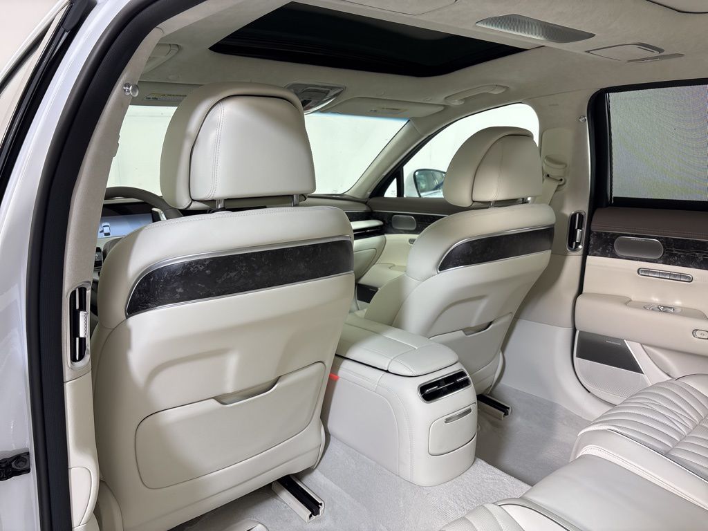 Thumbnail: 2026 Genesis G90 - 12