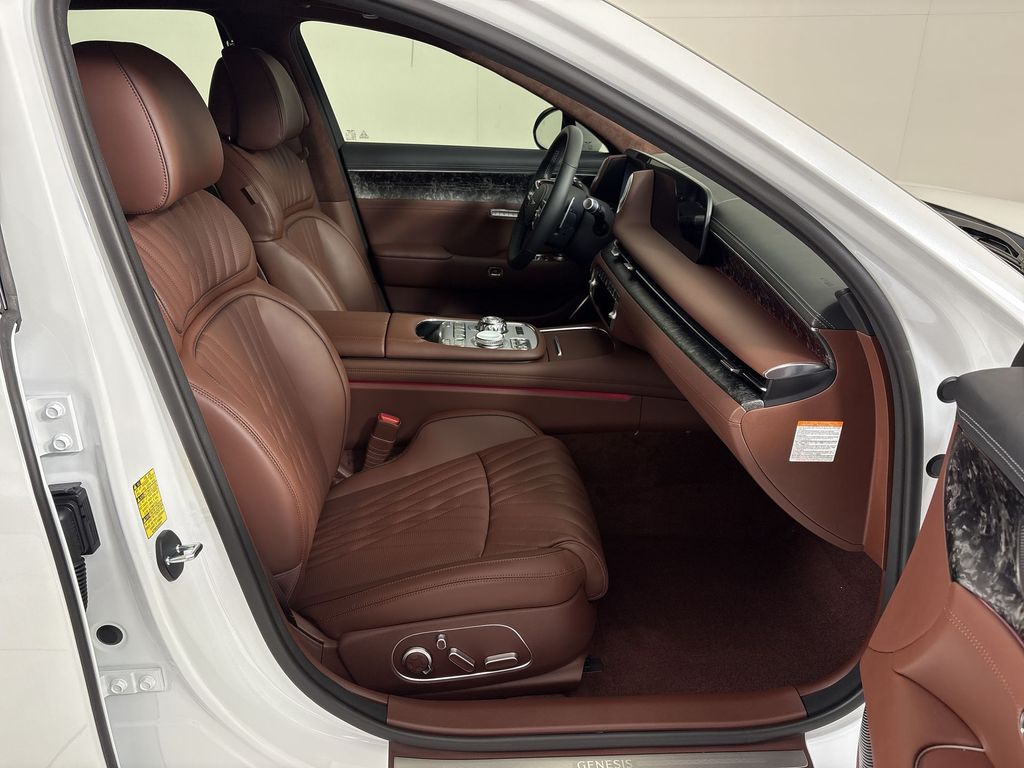Thumbnail: 2026 Genesis G90 - 9