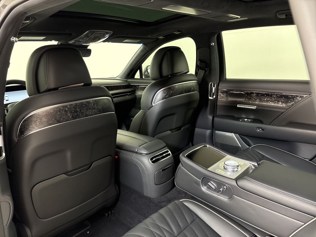 Thumbnail: 2026 Genesis G90 - 12