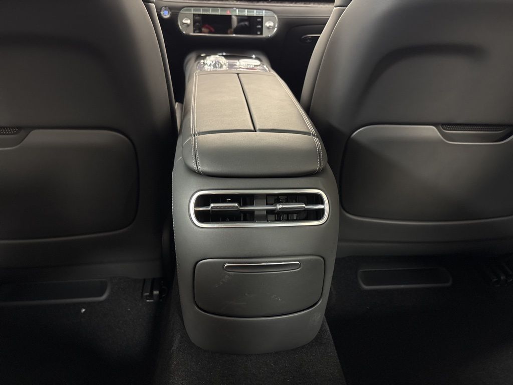 Thumbnail: 2026 Genesis G90 - 29