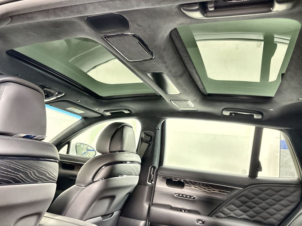 Thumbnail: 2026 Genesis G90 - 23