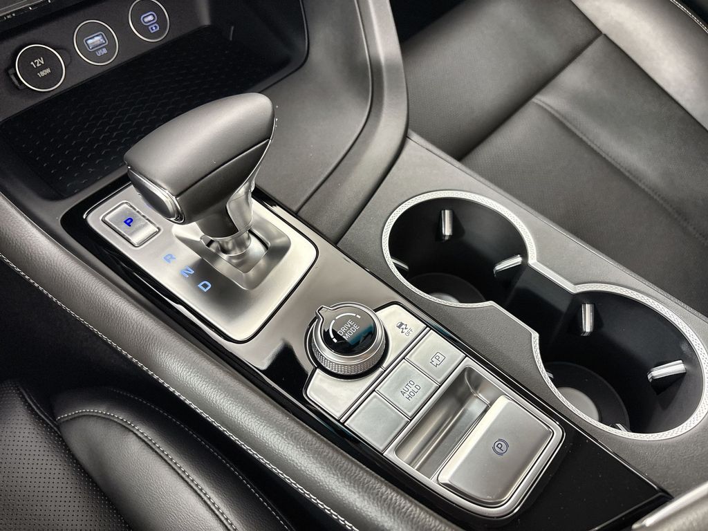 Thumbnail: 2026 Genesis G70 - 12