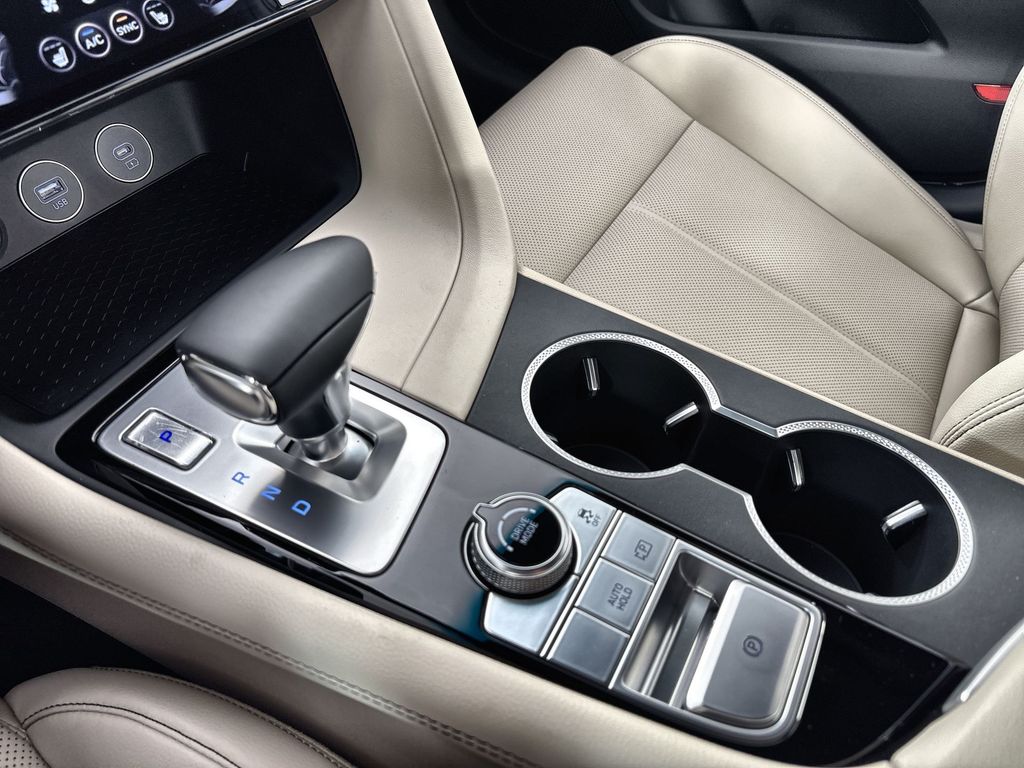 Thumbnail: 2026 Genesis G70 - 12