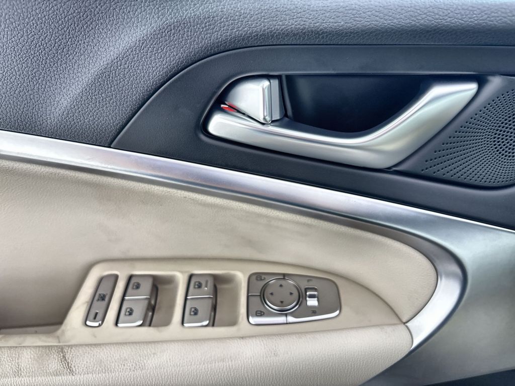 Thumbnail: 2026 Genesis G70 - 23