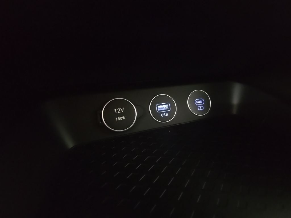 Thumbnail: 2026 Genesis G70 - 31