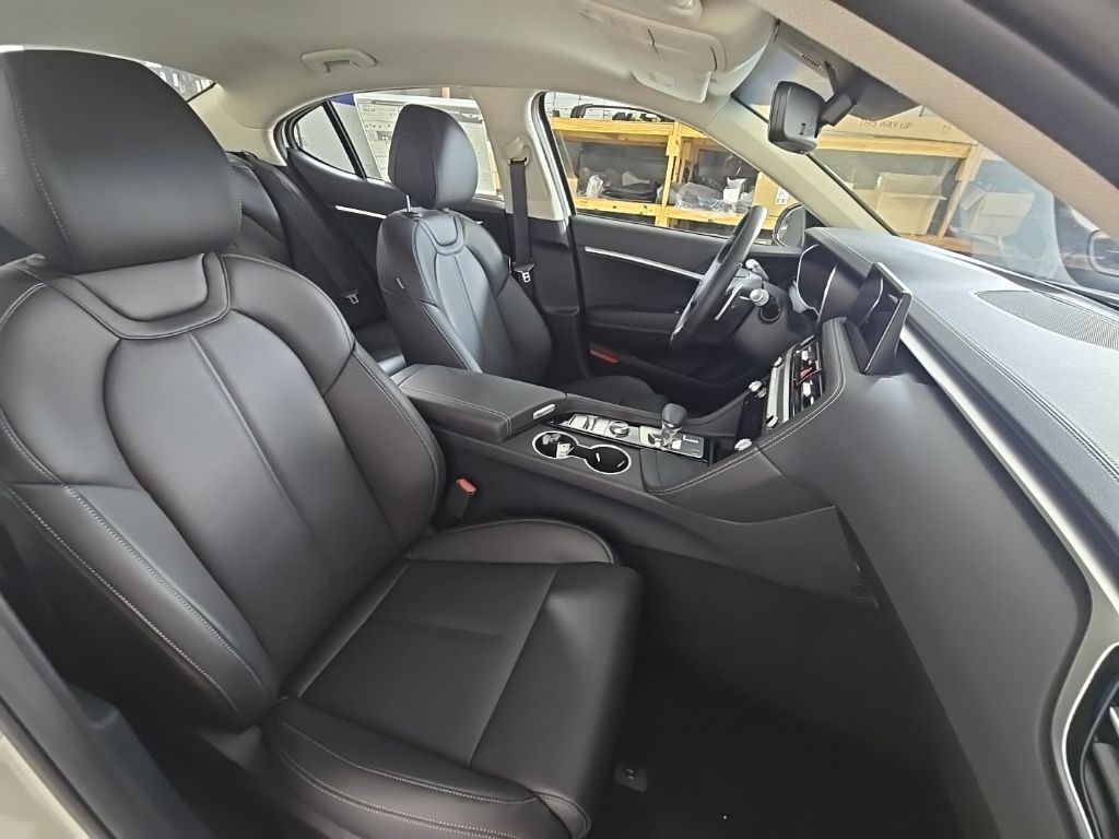 Thumbnail: 2026 Genesis G70 - 11