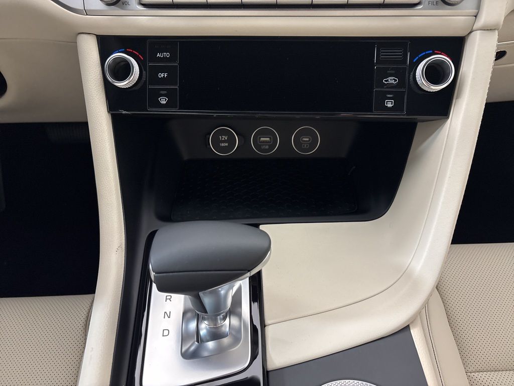 Thumbnail: 2026 Genesis G70 - 29