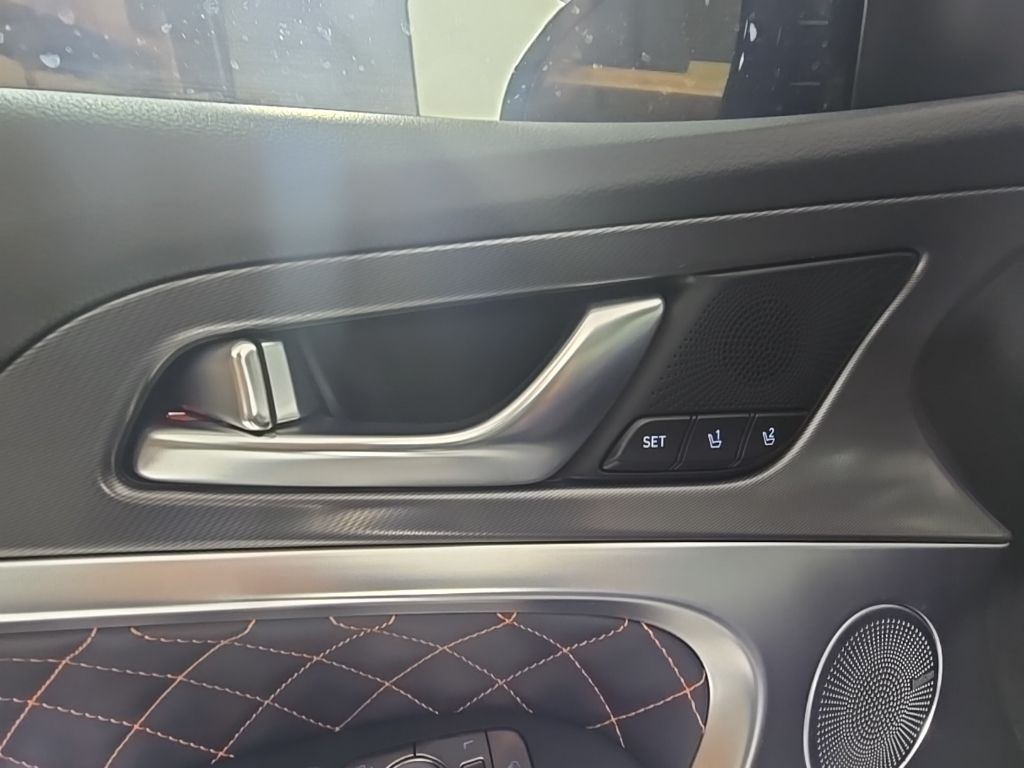 Thumbnail: 2026 Genesis G70 - 25