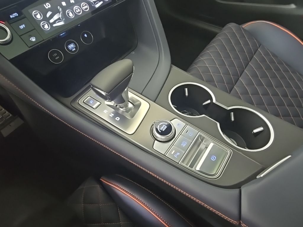 Thumbnail: 2026 Genesis G70 - 13