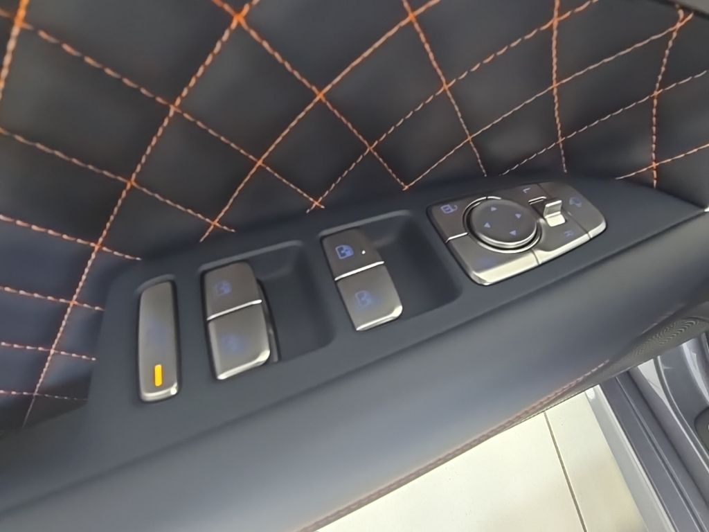Thumbnail: 2026 Genesis G70 - 24