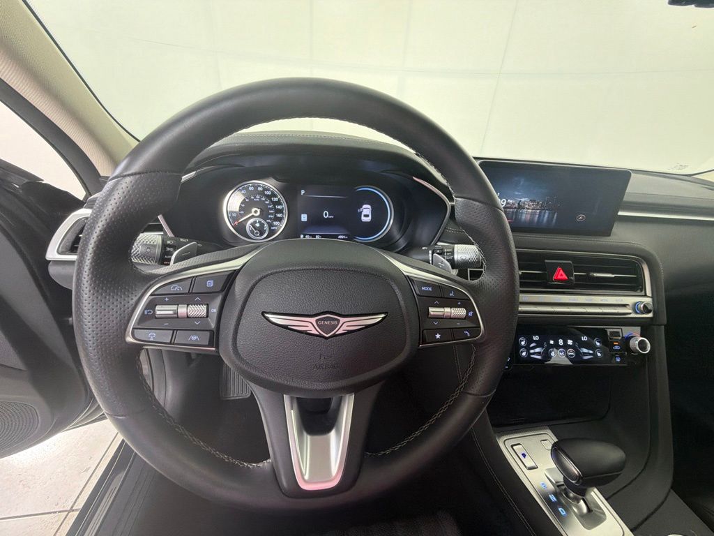 Thumbnail: 2026 Genesis G70 - 2