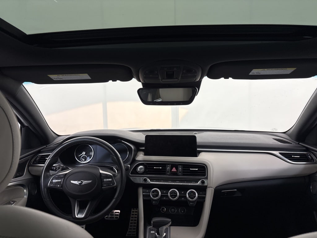 Thumbnail: 2023 Genesis G70 - 9