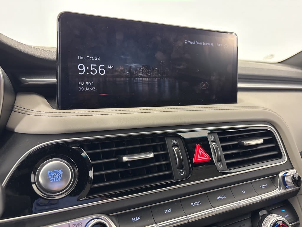 Thumbnail: 2023 Genesis G70 - 15