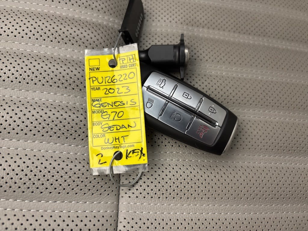 Thumbnail: 2023 Genesis G70 - 19