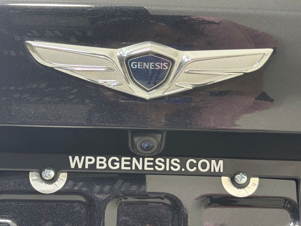 Thumbnail: 2021 Genesis G70 - 24