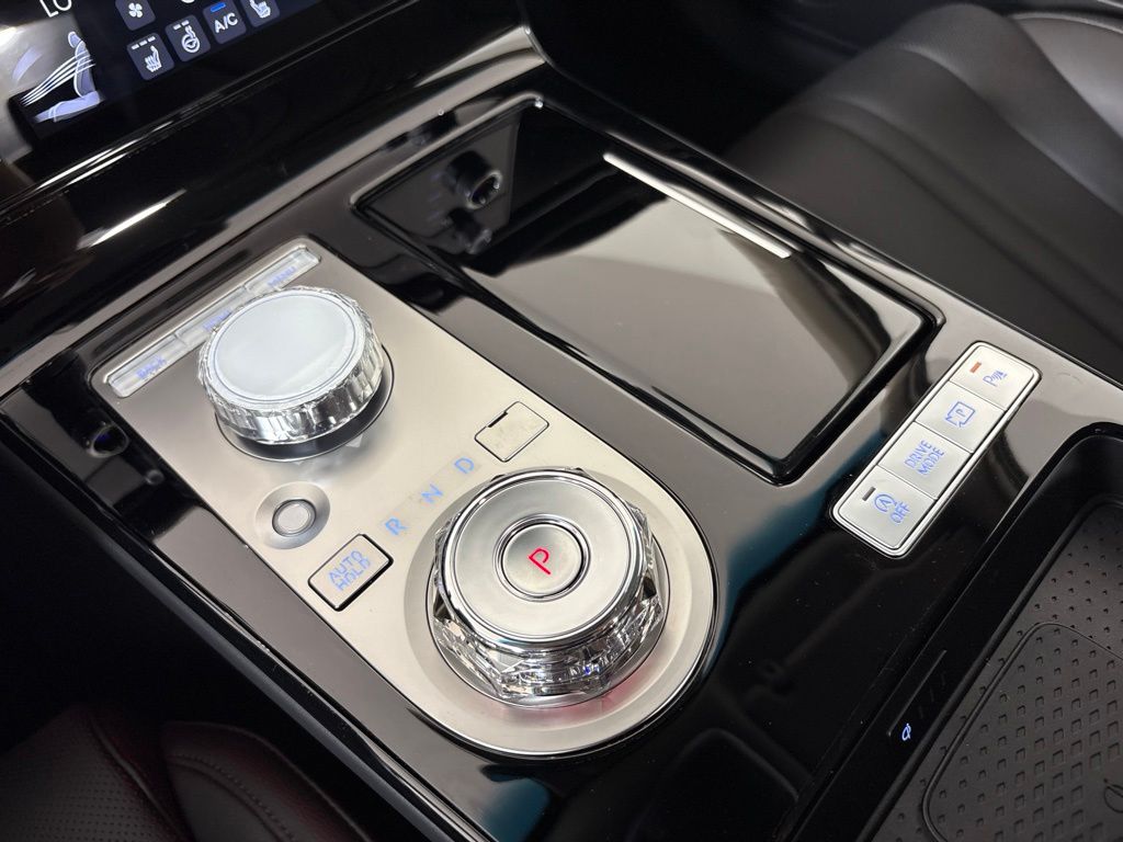 Thumbnail: 2027 Genesis G80 - 36