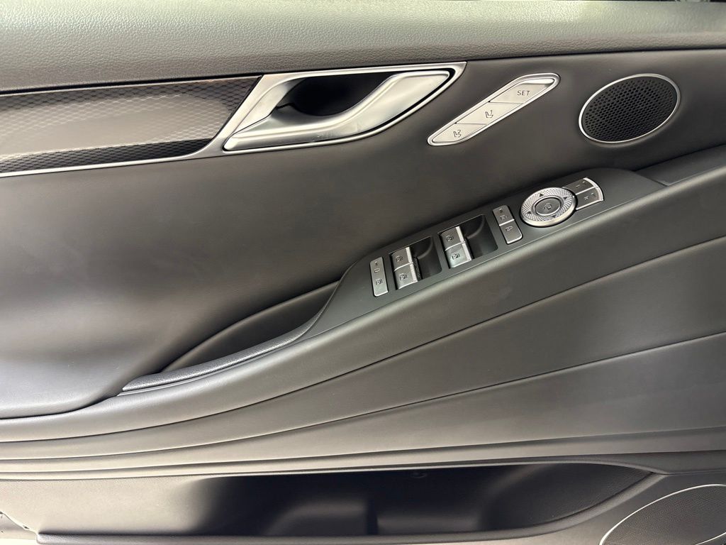 Thumbnail: 2027 Genesis G80 - 24