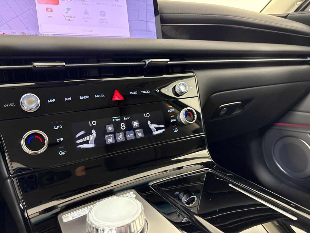 Thumbnail: 2027 Genesis G80 - 33