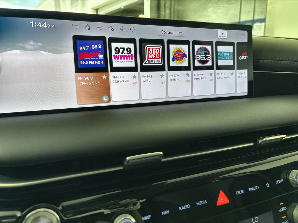 Thumbnail: 2026 Genesis G80 - 11