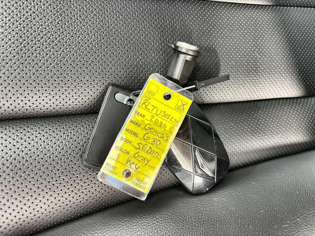 Thumbnail: 2026 Genesis G80 - 14