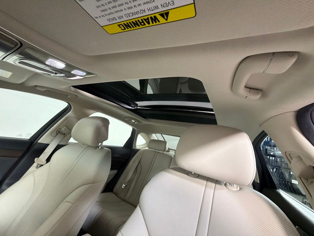 Thumbnail: 2024 Genesis G80 - 24