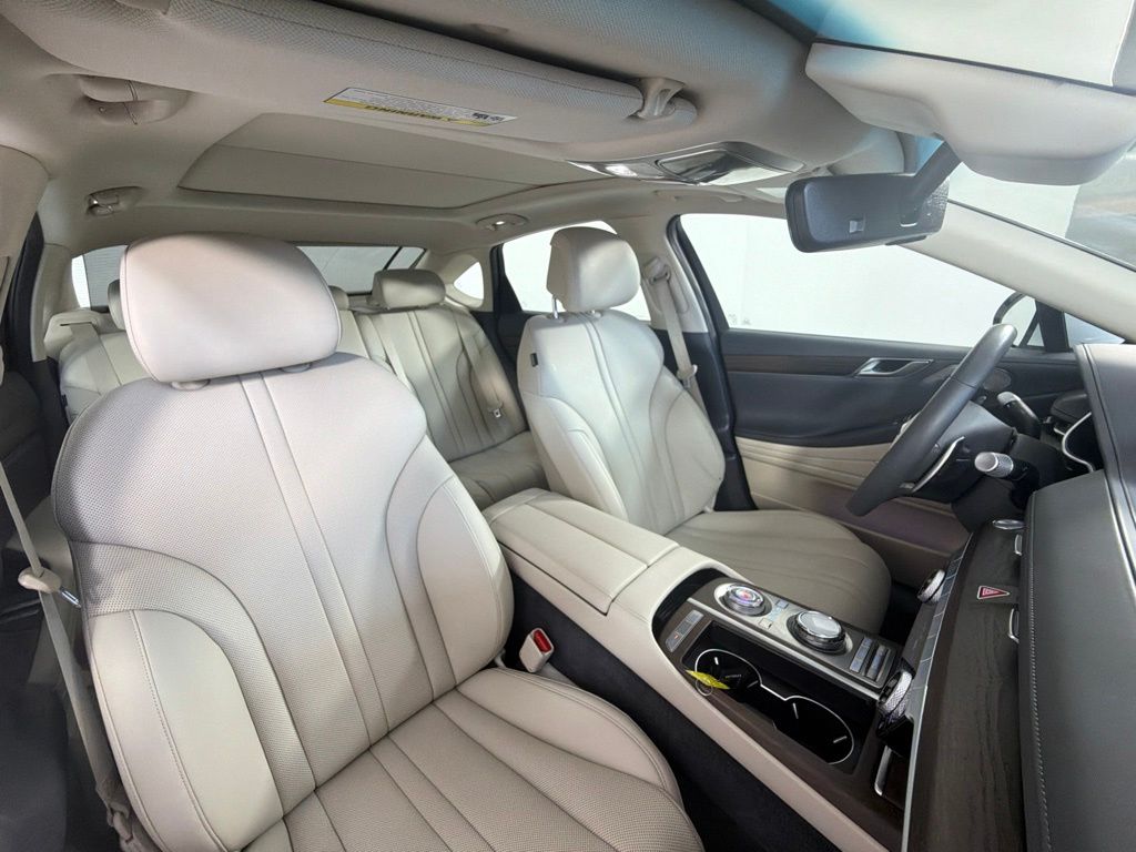 Thumbnail: 2024 Genesis G80 - 10
