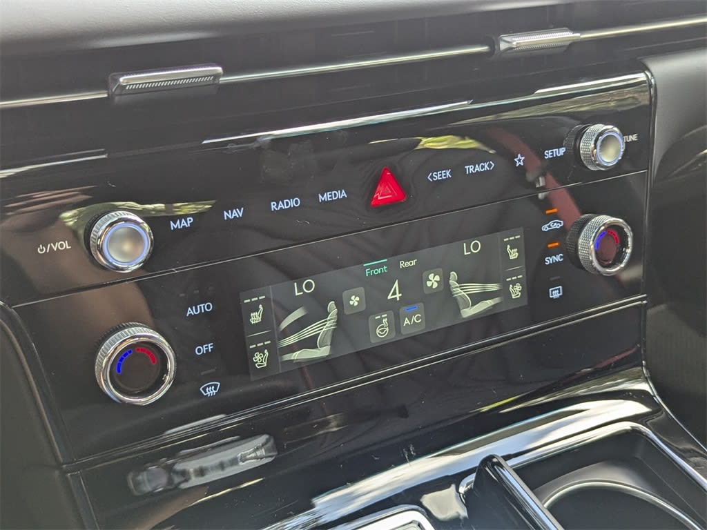 Thumbnail: 2025 Genesis G80 - 23