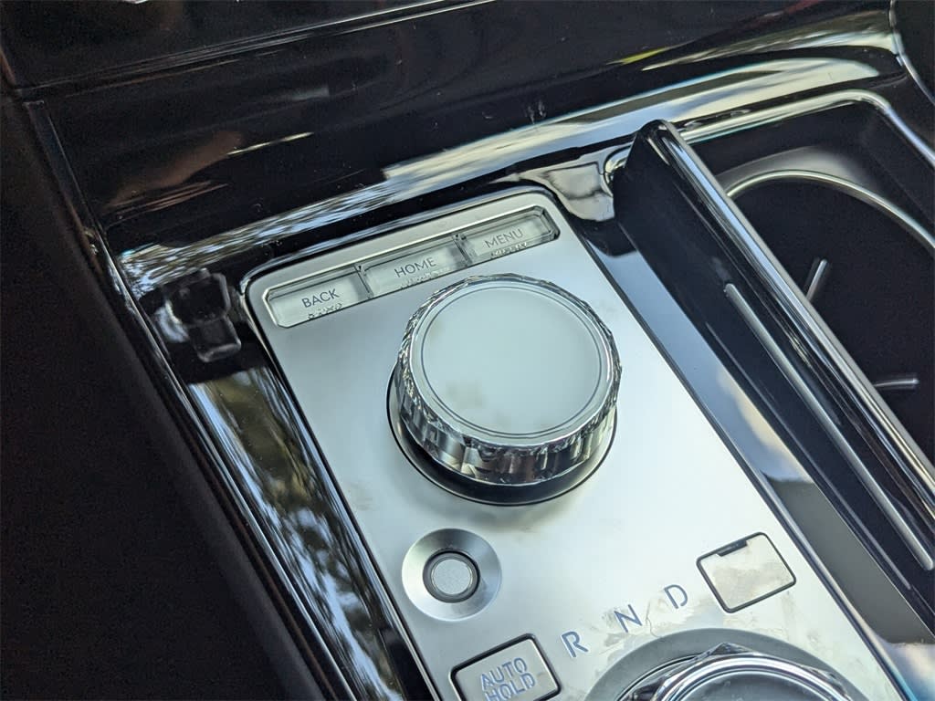 Thumbnail: 2025 Genesis G80 - 24