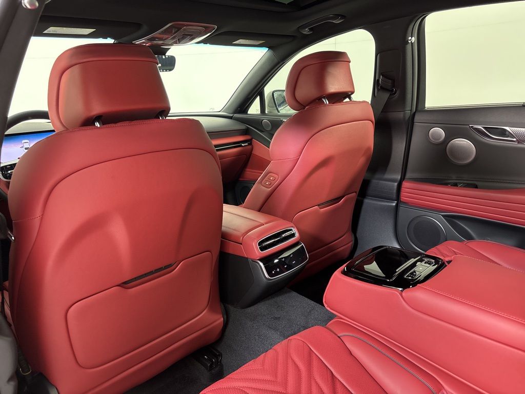 Thumbnail: 2026 Genesis G80 - 28