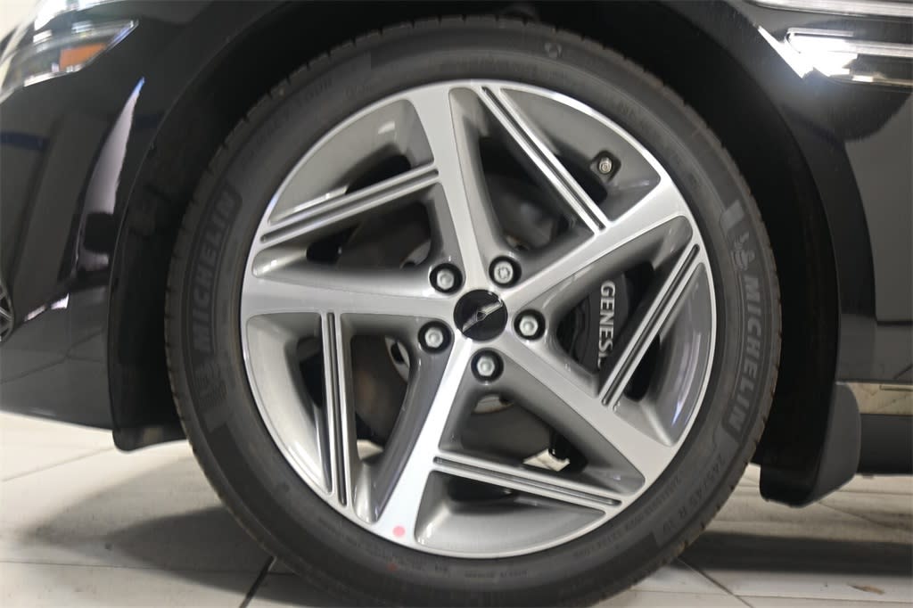 Thumbnail: 2025 Genesis G80 - 7