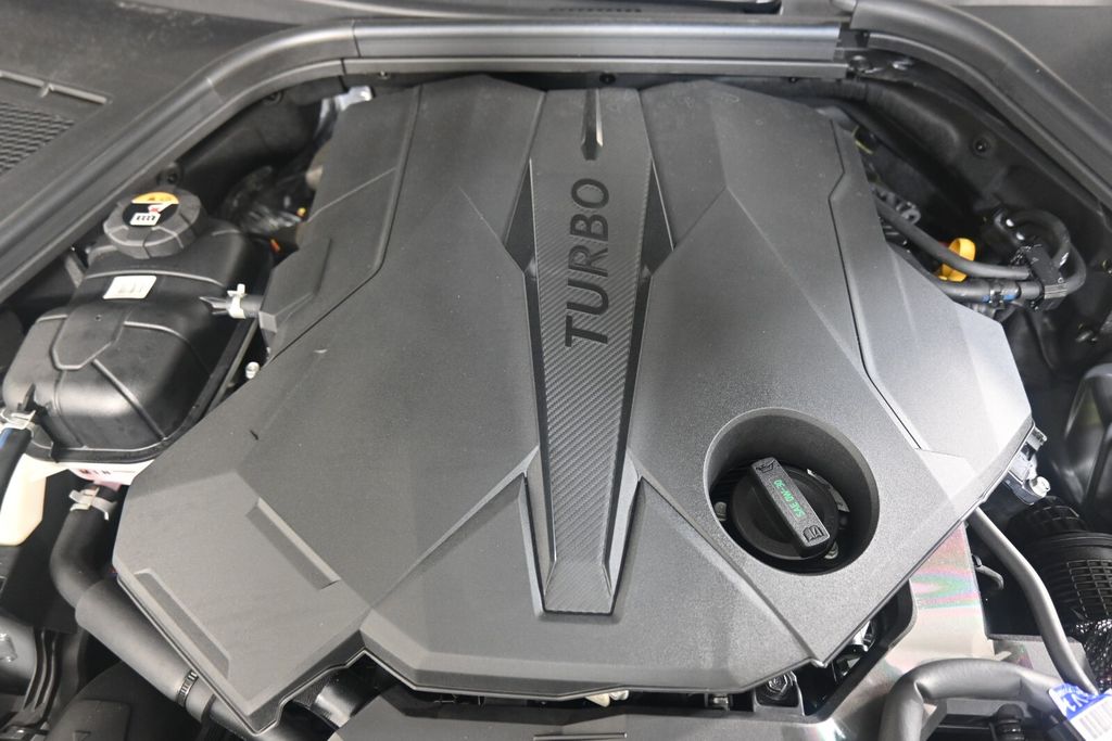 Thumbnail: 2025 Genesis G80 - 8