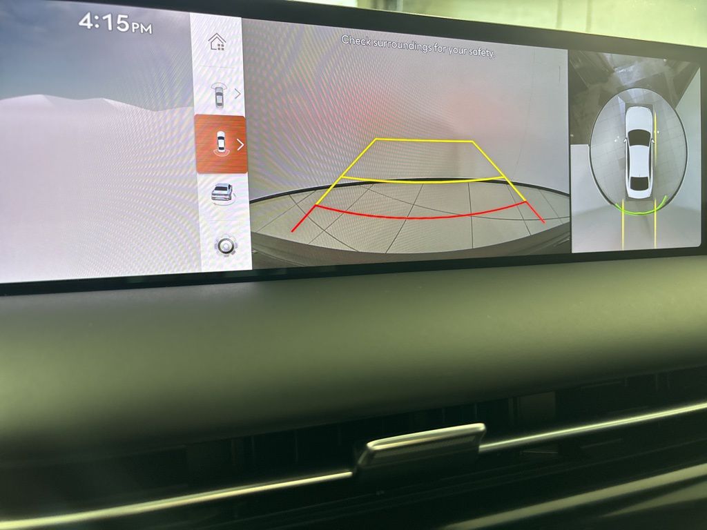 Thumbnail: 2025 Genesis G80 - 28