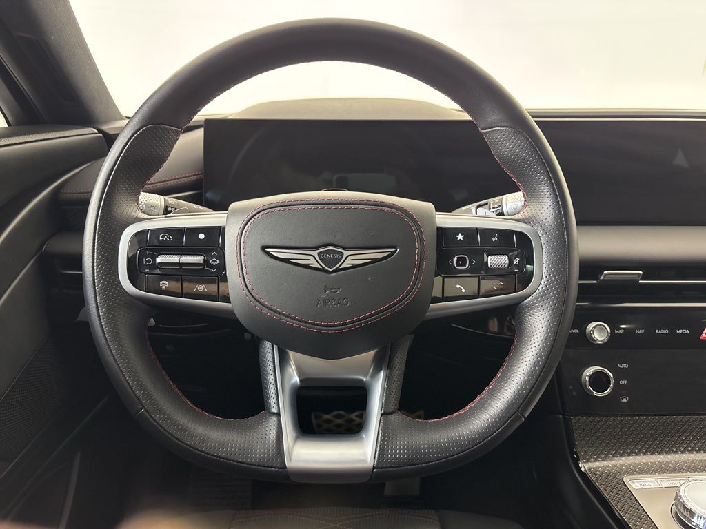 Thumbnail: 2025 Genesis G80 - 14