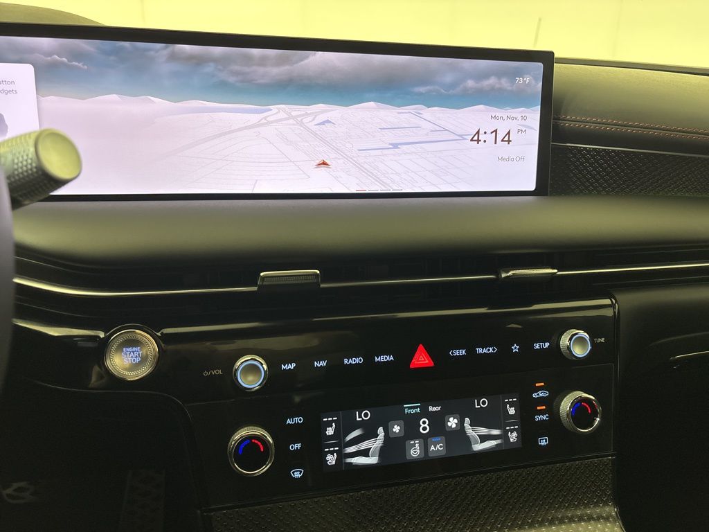 Thumbnail: 2025 Genesis G80 - 15