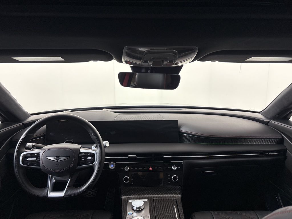 Thumbnail: 2025 Genesis G80 - 13