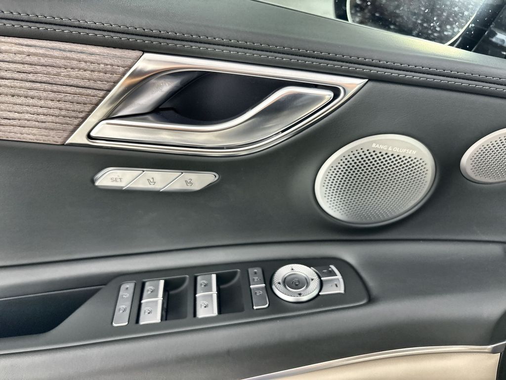 Thumbnail: 2026 Genesis GV80 - 23